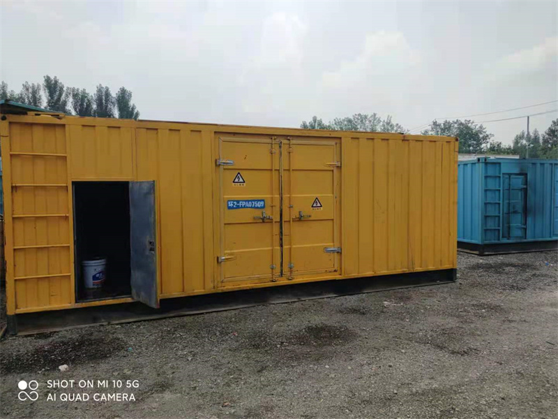 二道200KW柴油发电机组需要配备什么型号的电缆线？