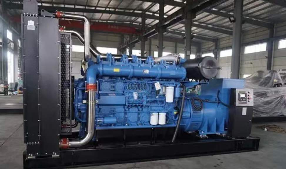 二道800kW 柴油发电机的输出电流是恒定的吗？